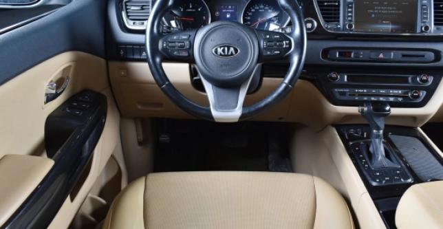 фото 730975-10 - Под такси