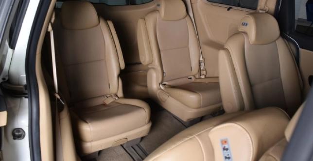 фото 730975-12 - Под такси