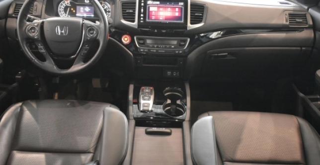 фото 731070-11 - Под такси