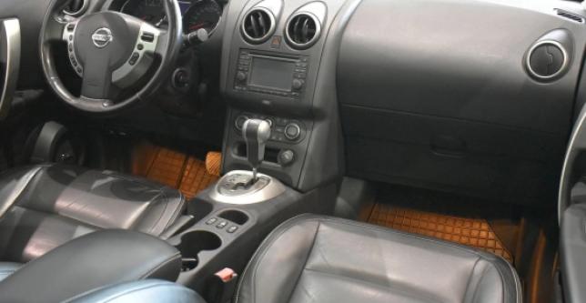 фото 731195-10 - Под такси