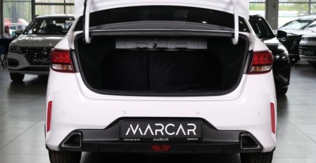 фото 733503-07 - Под такси