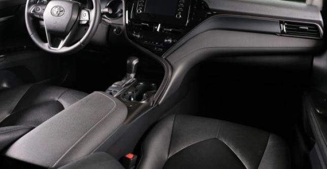 фото 738932-11 - Под такси