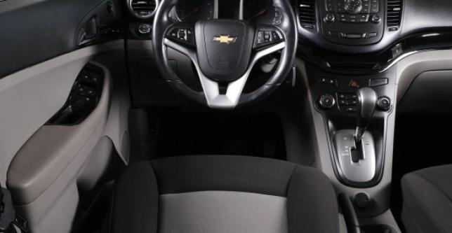 фото 738970-08 - Под такси