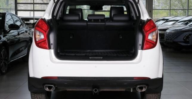 фото 739063-07 - Под такси