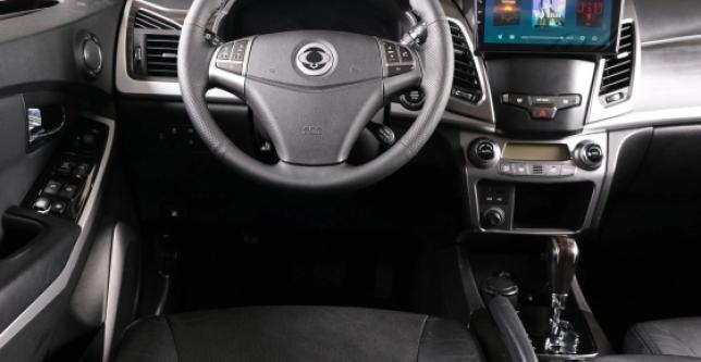 фото 739063-08 - Под такси