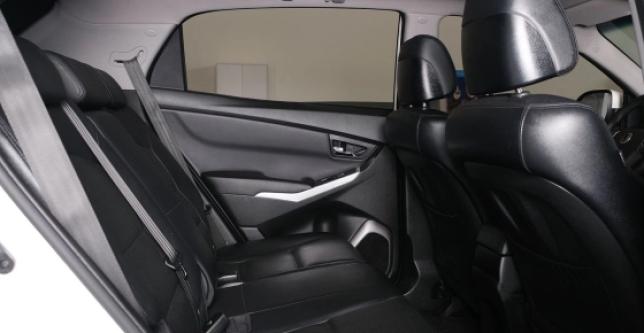 фото 739063-09 - Под такси