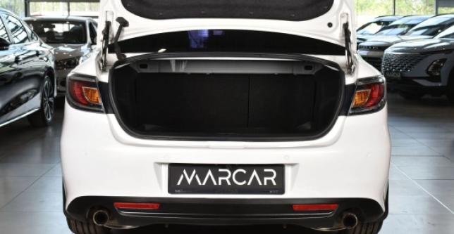 фото 739967-07 - Под такси