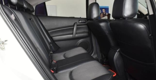 фото 739967-09 - Под такси