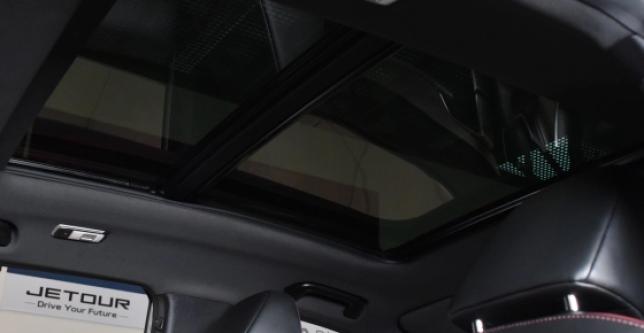 фото 76e906581359 - Под такси