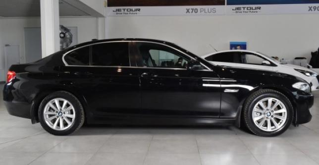 фото 779ae99c41a5 - Под такси