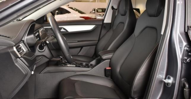 фото 80ea55ecc0e9 - Под такси