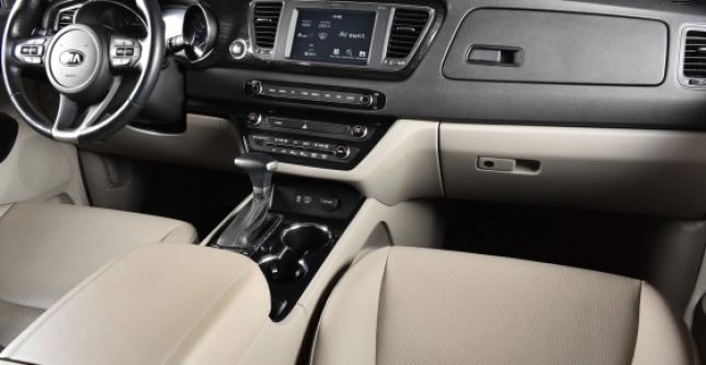 фото 857624e525e8 - Под такси