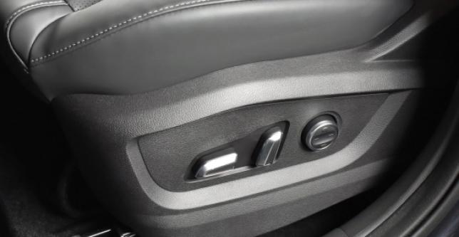 фото 931fb8056aa4 - Под такси