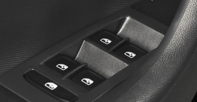 фото 9494639e3bfc - Под такси