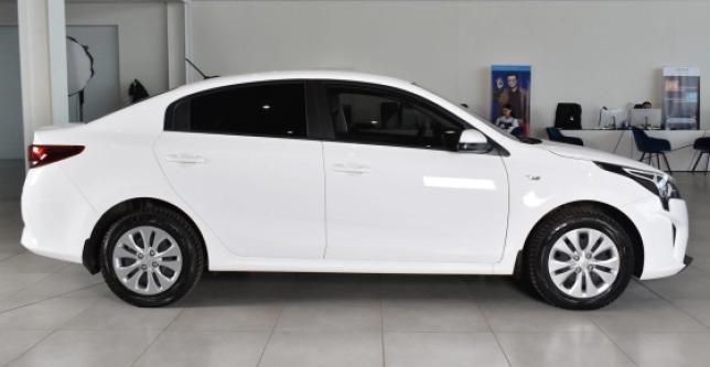 фото 99d3b313f521 - Под такси