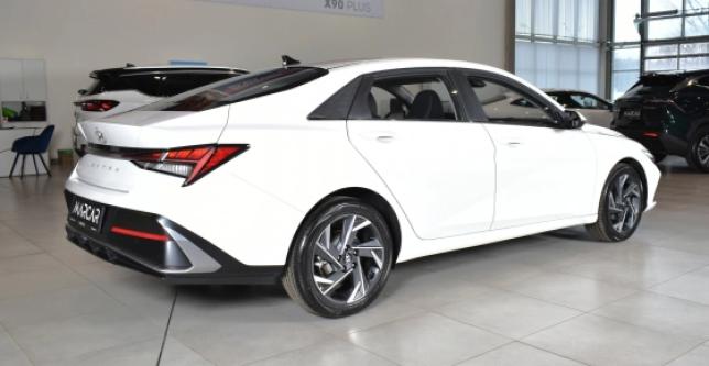 фото 9d224c6de334 - Под такси