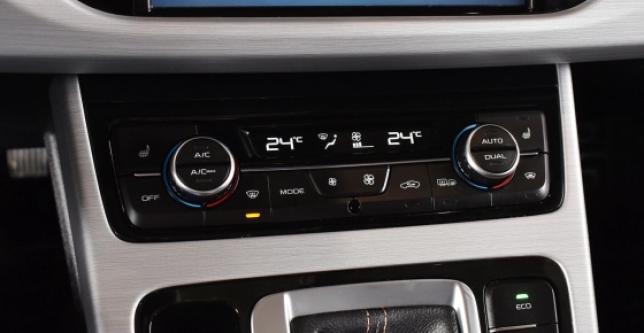 фото a1517dd661d3 - Под такси