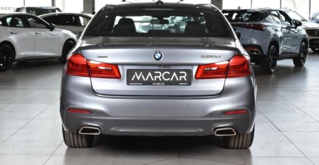 фото a3fdd6cb0e22 - Под такси