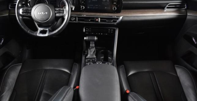 фото adcab12571b9 - Под такси