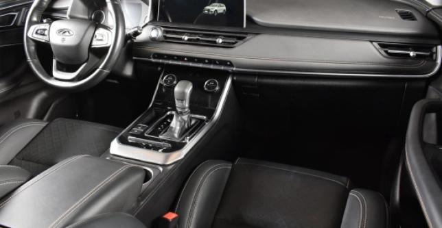 фото b9c2ae76e33b - Под такси