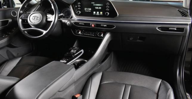 фото bce228ae2138 - Под такси