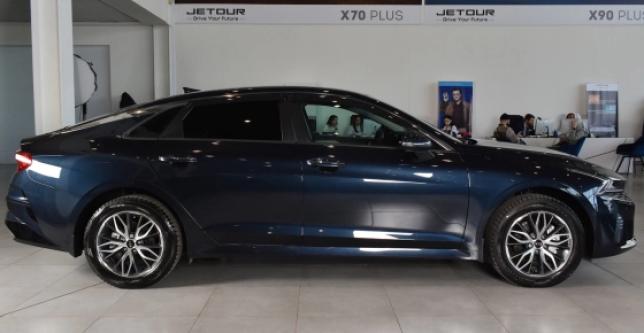 фото bd4280e115f8 - Под такси