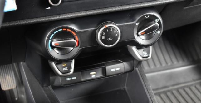 фото bf09a1f3c31c - Под такси