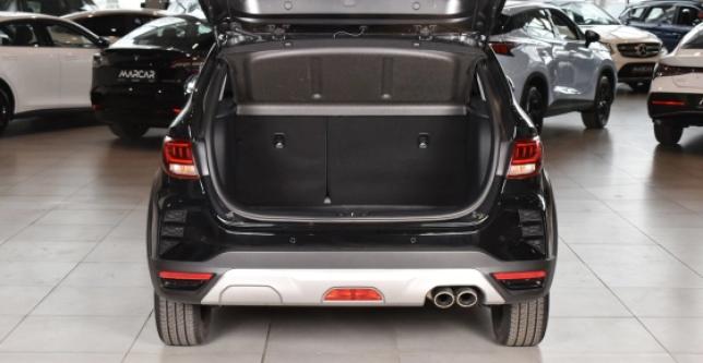 фото d18b7a2eca86 - Под такси