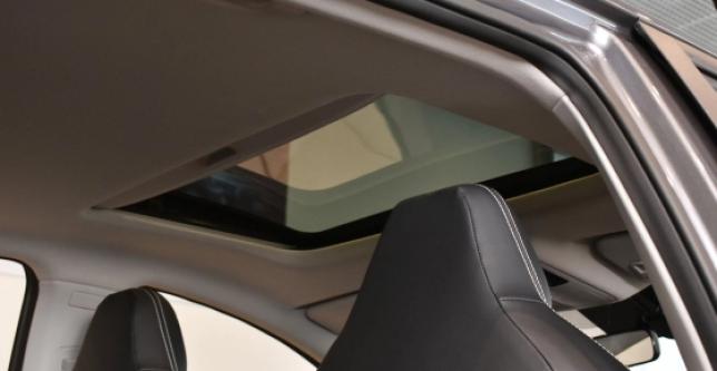 фото d2718bff4af5 - Под такси