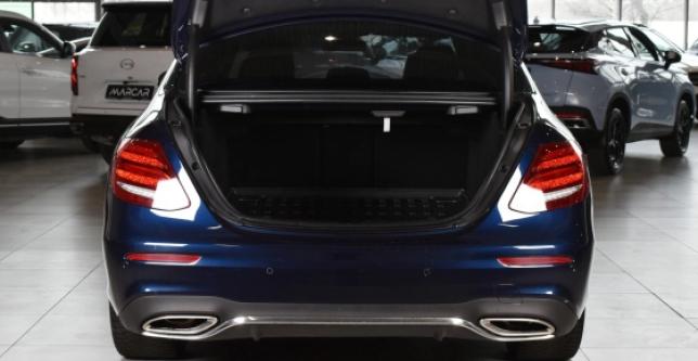 фото d5e9460b262c - Под такси