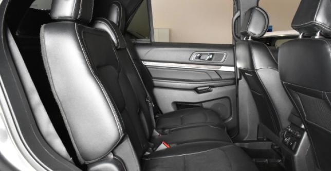 фото d91fcd54011d - Под такси