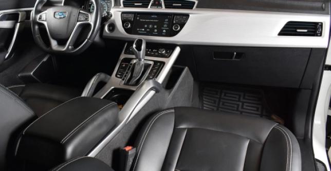 фото dece39025262 - Под такси