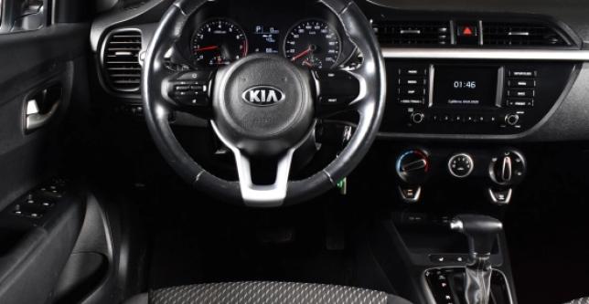 фото e0360d8258a8 - Под такси