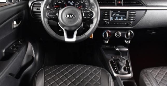 фото e23381647a18 - Под такси