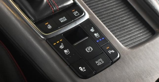 фото e384f1e41b7f - Под такси