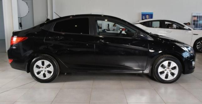 фото e386198d0d01 - Под такси