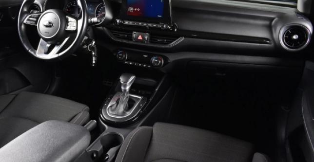 фото eb87c5b295f5 - Под такси