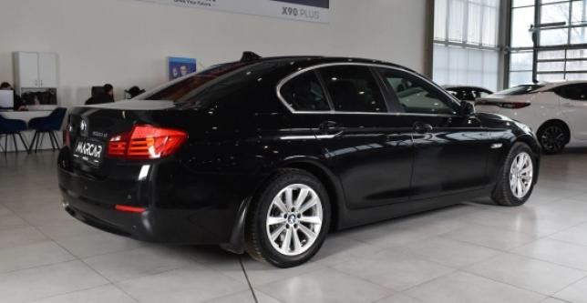 фото eca425c88f88 - Под такси