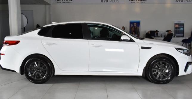 фото eda8b36e574a - Под такси