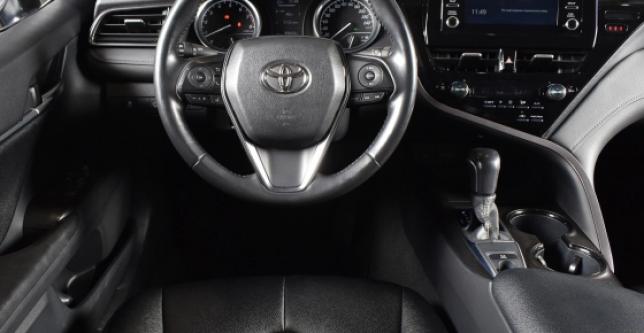 фото eee5340ab8ad - Под такси