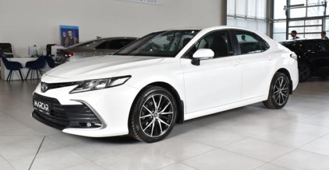 фото f05d235e7e93 - Под такси