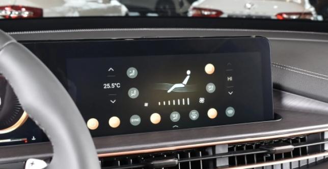 фото f21b6a48fe88 - Под такси